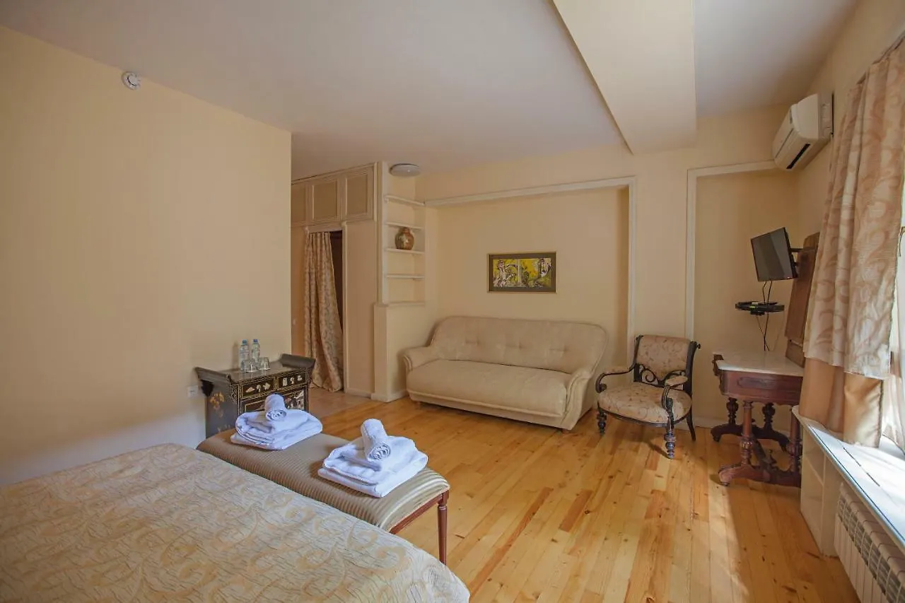 Caravan Villa Tbilisi