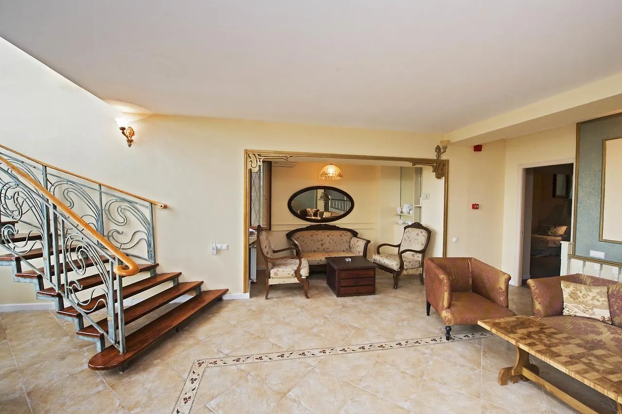 Caravan Villa Tbilisi 0*,  Gruzie